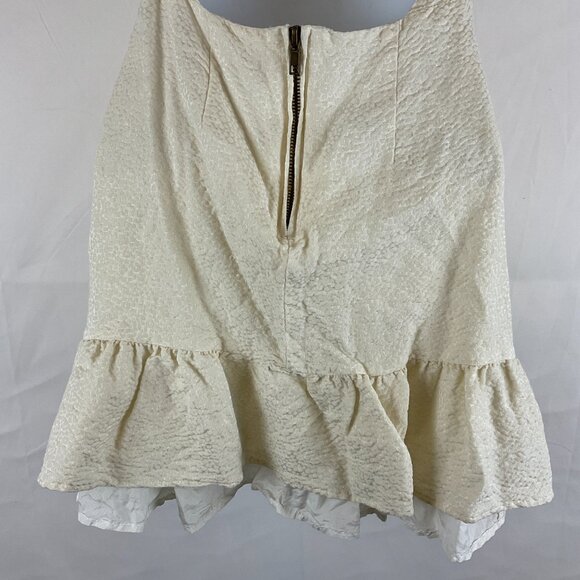 Stone Cold Fox Dress 1 Off White Textured Spaghetti Straps Open Back Ruffle Hem - Picture 8 of 9